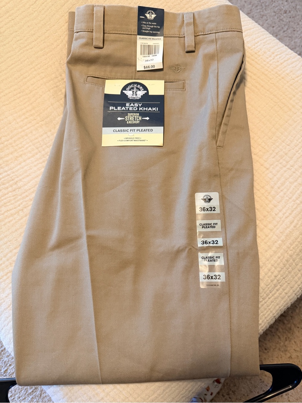 Dockers Easy Pleated Khaki Pants - Tan